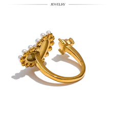 טבעת לב עם פנינה וזירקוניה בציפוי זהב 18 קראט | טבעת פתוחה אלגנטית ועמידה למים – Euphoria Jewels Co