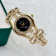 "שעוני יד נשים יוקרתיים, מותג מוביל, אלגנטיים ומעוצבים, רצועת מתכת, מנגנון קוורץ, איכות גבוהה בצבע זהב."