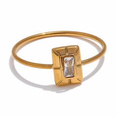 Thin square ring with zirconia, 18K gold plated | Chic and delicate stainless steel jewelry – Euphoria Jewels Co
