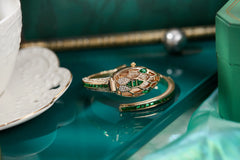 ✨ שעון קווורץ לנשים עם עיצוב נחש וצמיד ריינסטון – מתנה אופנתית לאישה 💎