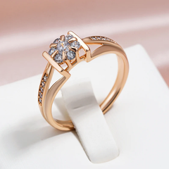 טבעת זירקוניה זהב אלגנטי