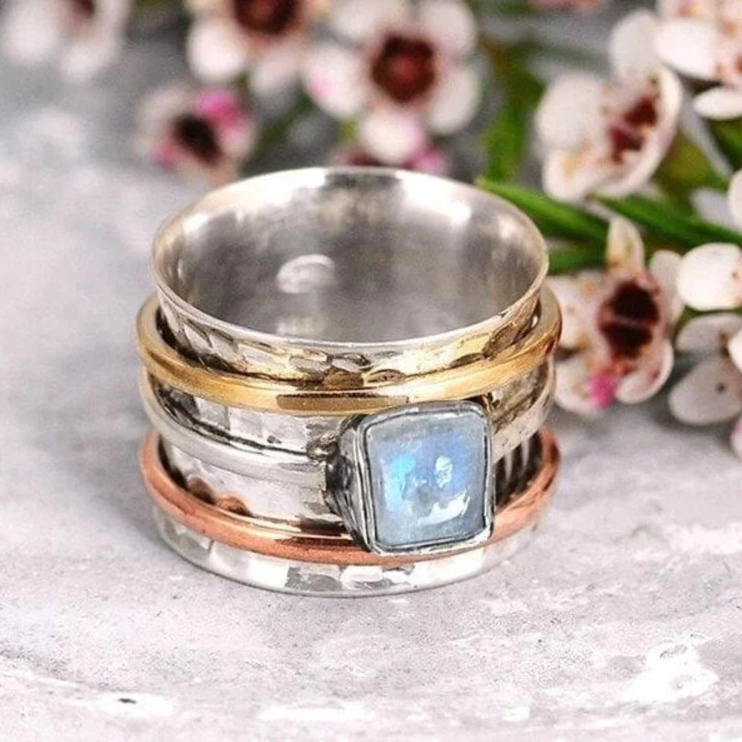 טבעת קריסטל כחול וינטג' בצבע כסף