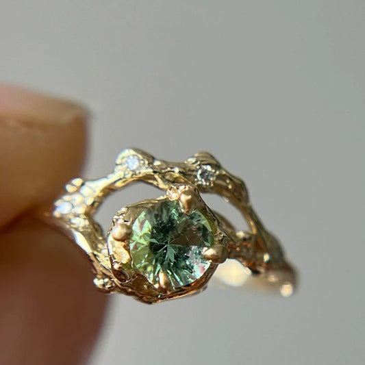 טבעת זירקוניה מתכת ירוקה