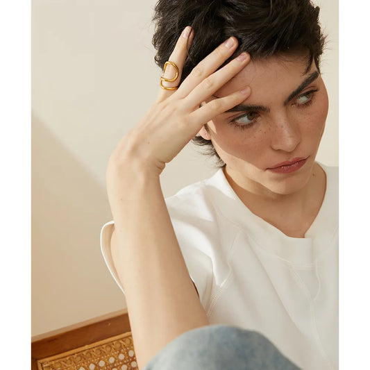 Minimalist Twisted Geometric Ring 18K Gold Plated | Modern Abstract Design – Euphoria Jewels Co