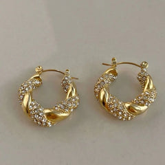 עגילי חישוק זהב קלועים