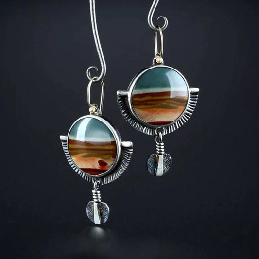 עגילים בסגנון אתני יצירתי