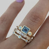 טבעת עם קריסטל כחול בסגנון וינטג'